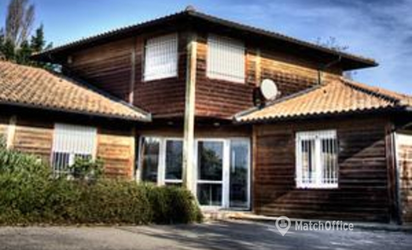 Rent comfortable a 50 m² Shared workspace in Saint-Jean, 6 Impasse de Ratalens (31240) - 0 | MatchOffice