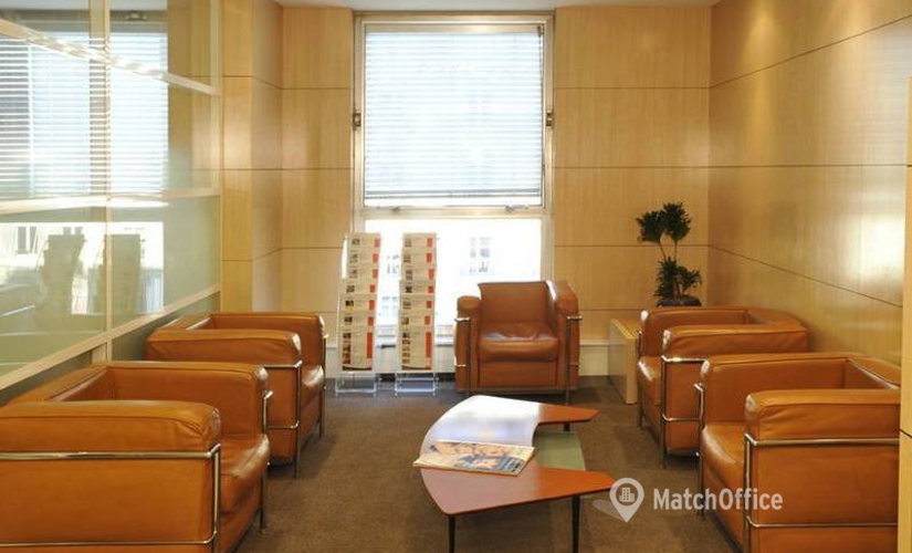 Explore suitable a 36 m² Co-working  in Paris, 42 avenue Montaigne (75008) - 4 | MatchOffice.com