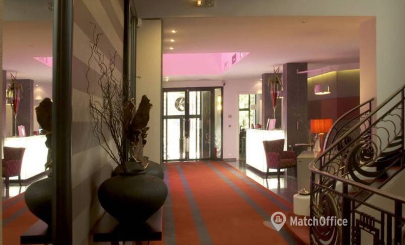 Join flexible a 30 m² Co-working in Paris, 48 rue La Bruyère (75009) - 2 | MatchOffice