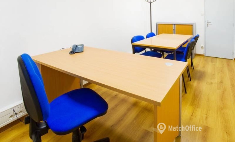 Join comfortable a 35 m² Coworking  in Longvic, 8 Chemin de la Noue (21600) - 0 | MatchOffice.com
