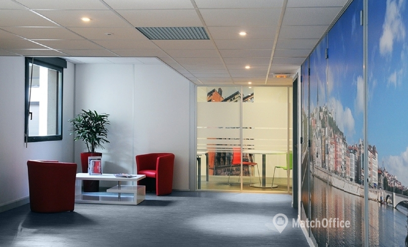 Explore comfortable a 27 m² Shared office in Lyon, 73 cours Albert Thomas (69003) - 4 | MatchOffice