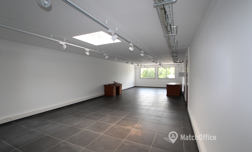 83 m² Business center building for rent in Montpellier, Rue de la Crouzette (34170) - 1 | MatchOffice.com