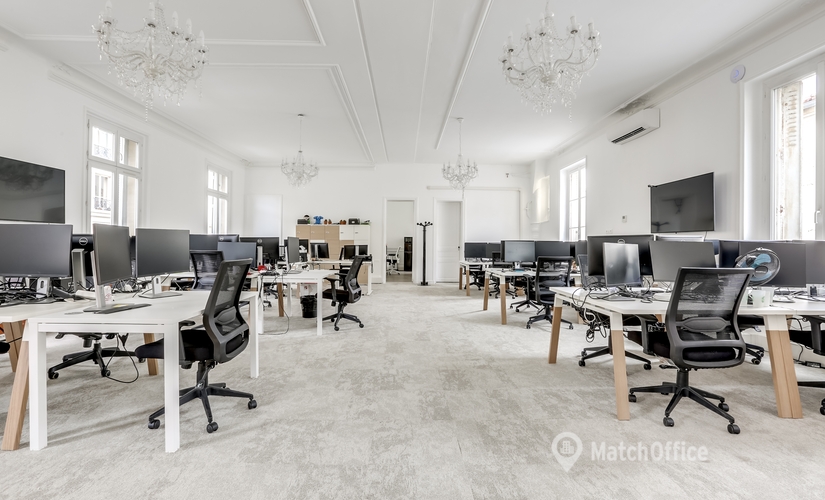 Lease flexible a 100 m² Coworking in Paris, Rue Cambacérès 24 (75008) - 1 | MatchOffice