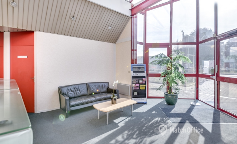Join suitable a 10 m² Co-working in Bordeaux, 26 Avenue Gustave Eiffel (70101) - 0 | MatchOffice