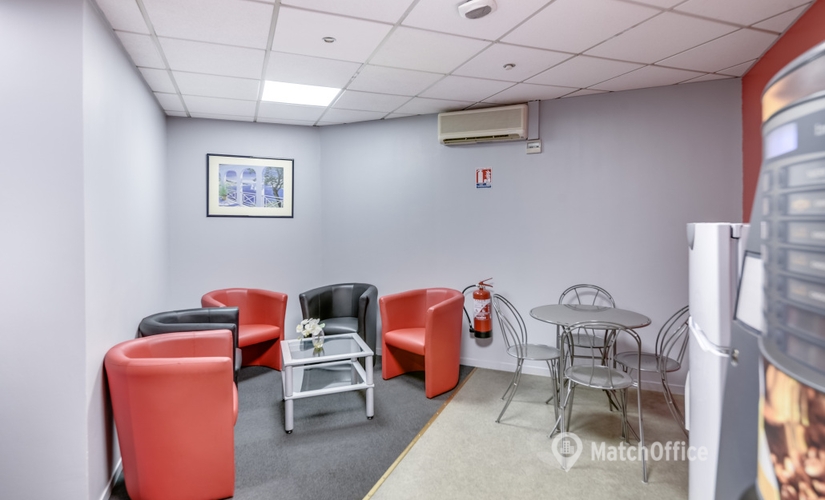 Join suitable a 10 m² Shared office  in Bordeaux, 26 Avenue Gustave Eiffel (70101) - 2 | MatchOffice.com