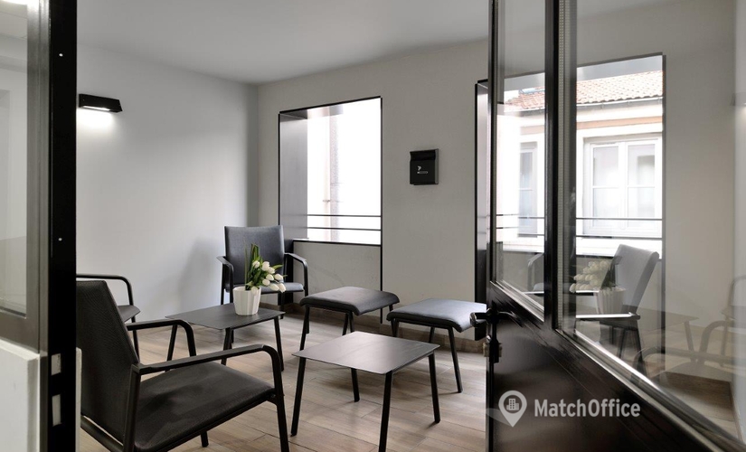 Rent a 40 m² Conference space in Lyon, 57 Rue du Président Édouard Herriot (69001) - 4 | MatchOffice