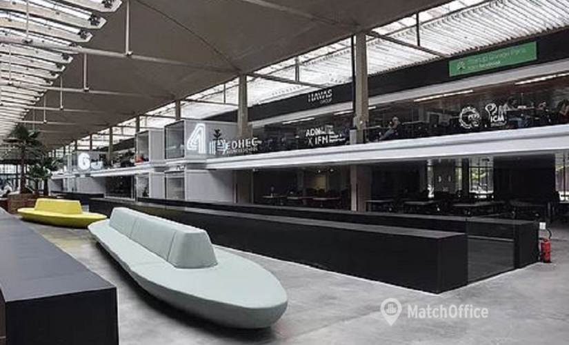 120 m² Conference center in Paris 13, 5 Rue Eugène Freyssinet (75013) - 1 | MatchOffice
