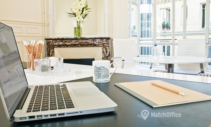 Join flexible a 130 m² Co-working  in Paris, 1 (75008) - 1 | MatchOffice.com
