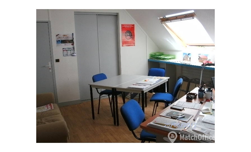 30 m² Business park property available to rent in Senlis,  6-8 avenue de Creil (60300) - 1 | MatchOffice.com