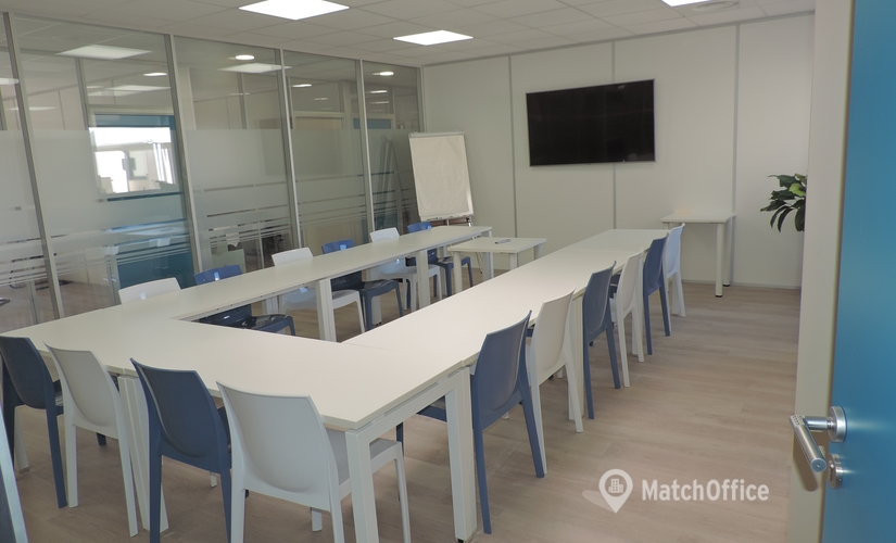 13 m² Conference hall in Lyon, 1 (69760) - 0 | MatchOffice