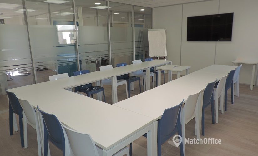 13 m² Conference room in Lyon, 1 (69760) - 1 | MatchOffice