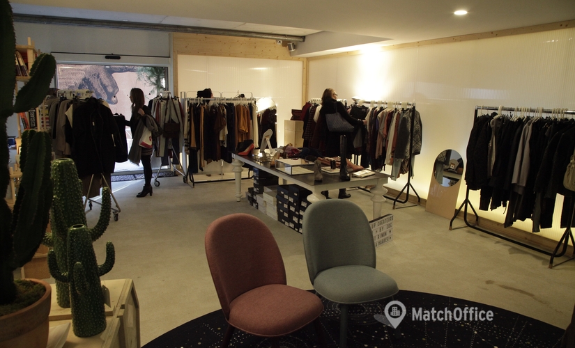 Rent a 52 m² Meeting room in Nice, 1 Place du Pin (06300) - 3 | MatchOffice