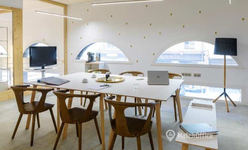 Rent a 24 m² Convention center in Nice, 1 Place du Pin  (06300) - 4 | MatchOffice