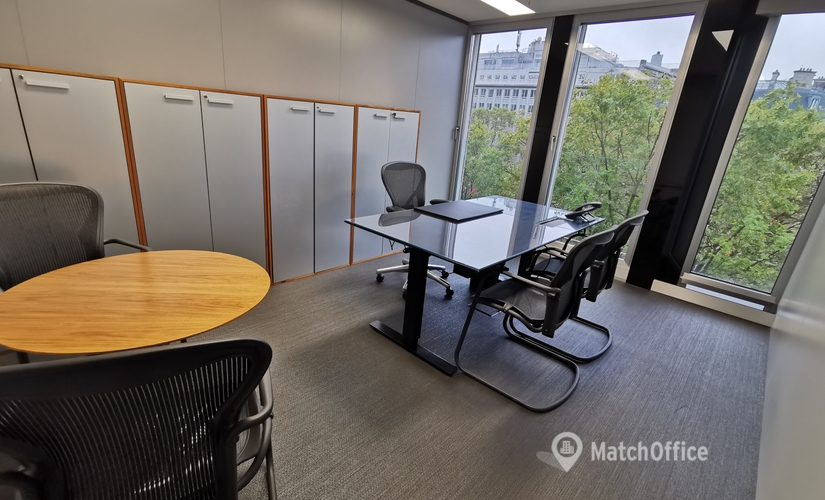 22 m² Office up for rent in Paris 8, 66 avenue des Champs-Elysées, 75008  - 1 | MatchOffice.com