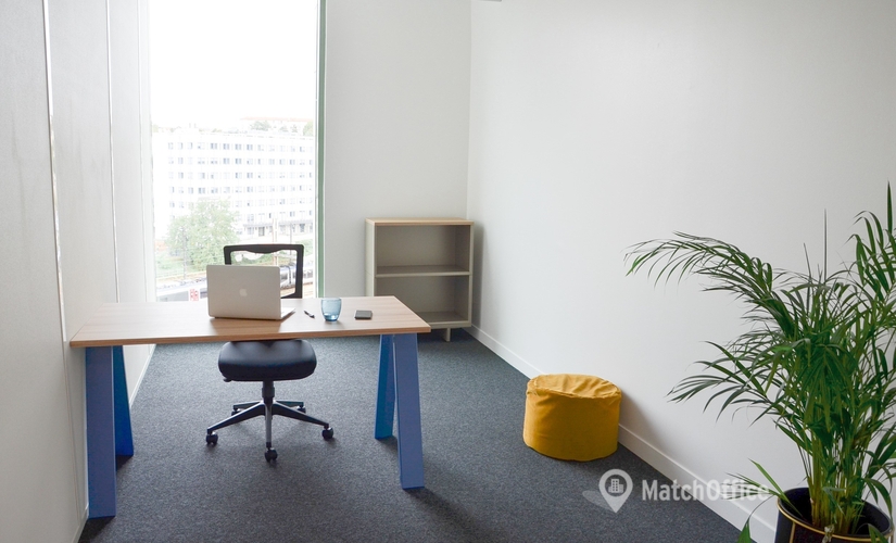 Virtual address in Poitiers, Boulevard du Grand Cerf 60 (86000) - 1 | MatchOffice.com