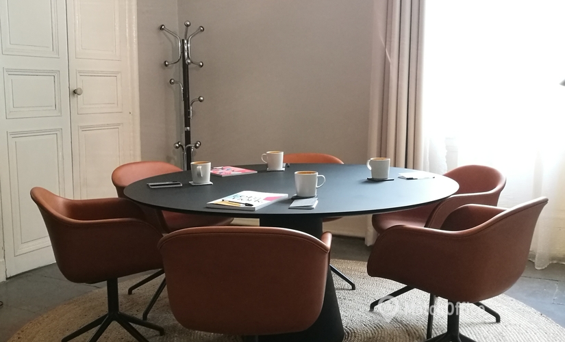 Rent a 20 m² Conference room in Montpellier, Rue de la Carbonnerie 1 (34000) - 0 | MatchOffice.com