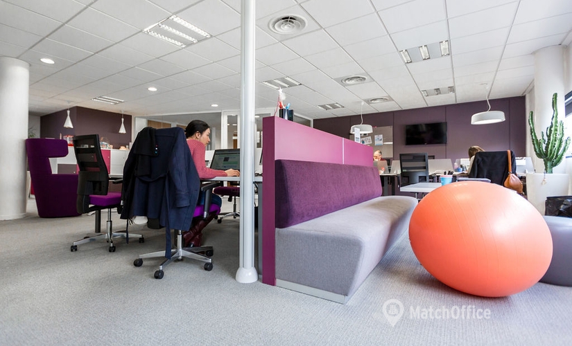 105 m² Shared workspace  in Nantes, Avenue Carnot 12 (44017) - 2 | MatchOffice.com