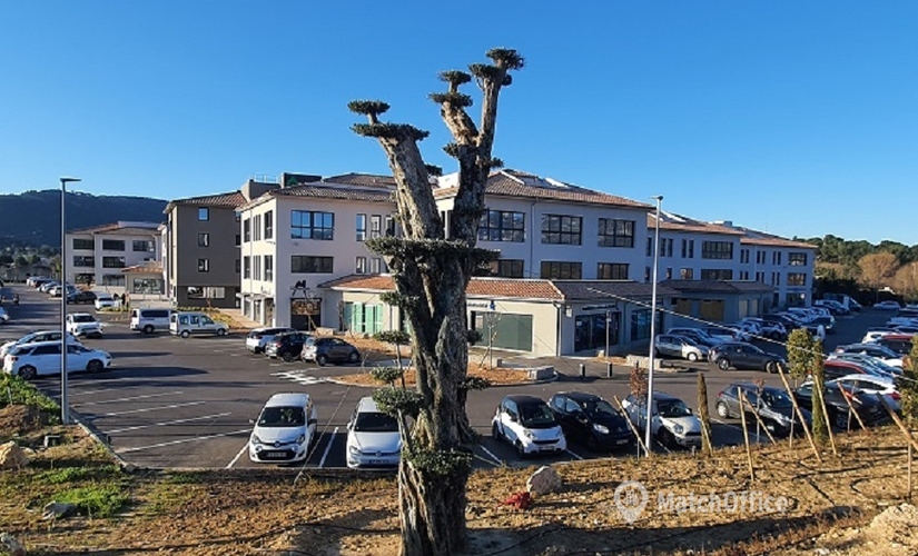 Bureaux équipés à location à Marseille 17000 m², 1120 Route de Gémenos - 0 | MatchOffice.fr