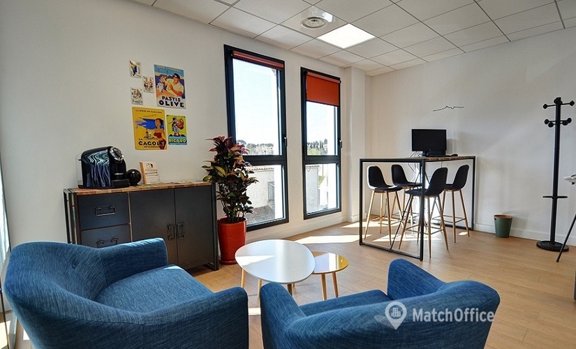 Parc d'affaires à location à Marseille 17000 m², 1120 Route de Gémenos - 3 | MatchOffice.fr