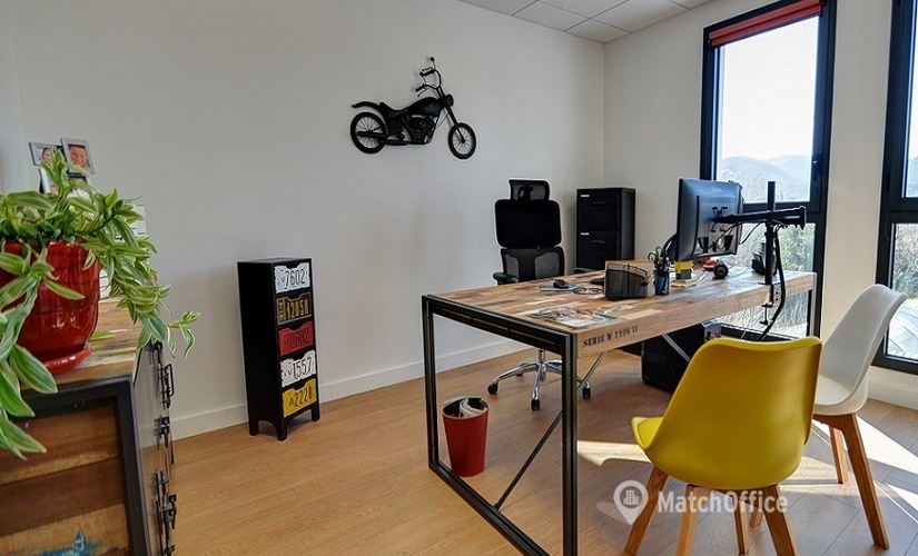 Salle de conférence à location à Marseille 170 m², 1120 Route de Gémenos - 2 | MatchOffice.fr