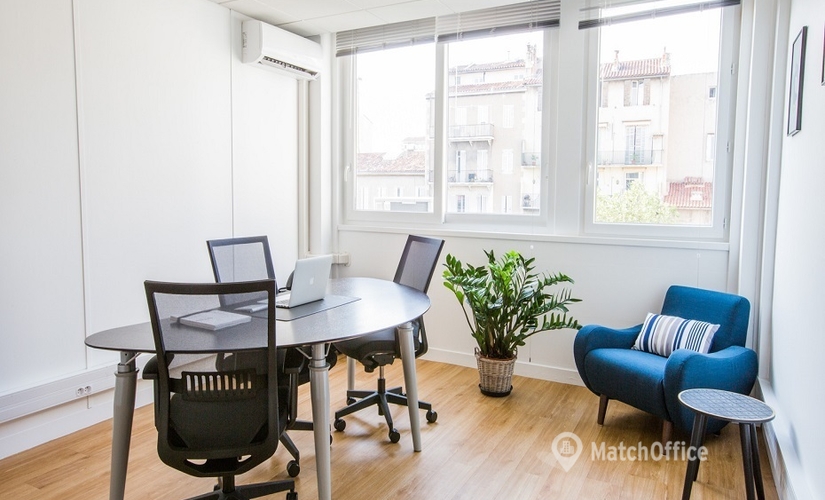 1000 m² Conference hall in Marseilles, 24 Avenue du Prado  (13006) - 2 | MatchOffice