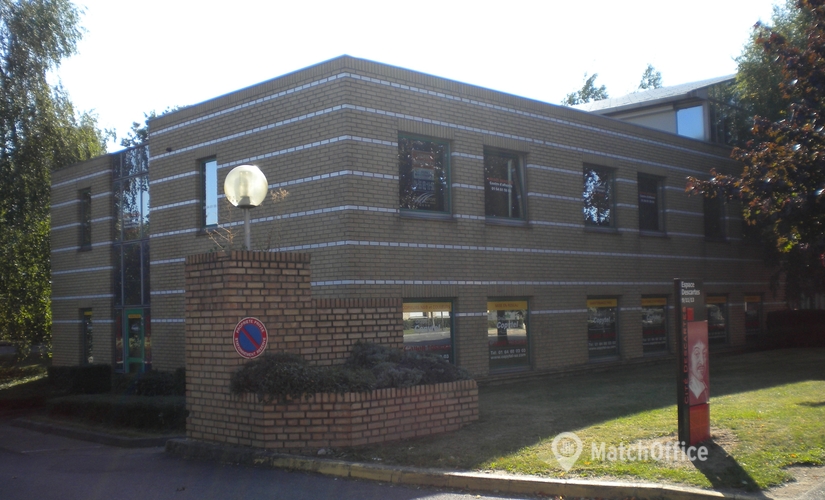 Bureaux équipés à louer à Champs-sur-Marne 150 m², 11 Rue Albert Einstein - 0 | MatchOffice