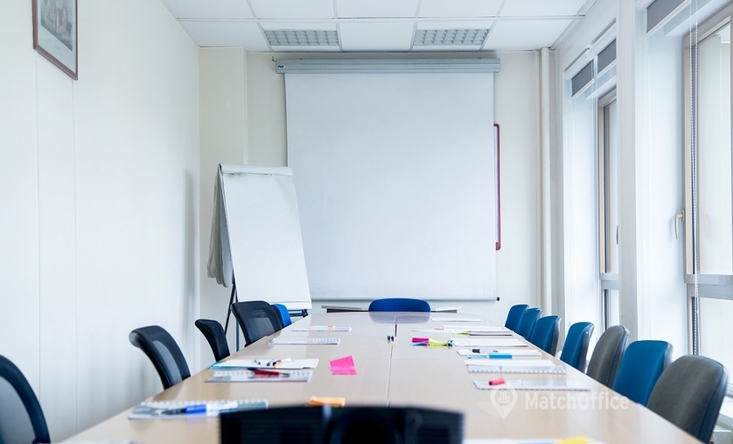 600 m² Business park in Val-de-Marne, 70 avenue du Général De Gaulle (94000) - 2 | MatchOffice.com