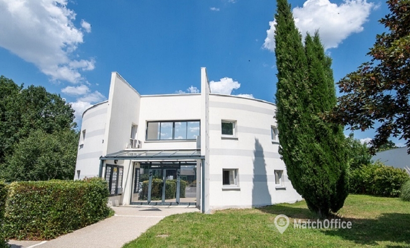 150 m² Conference hall in Saint Avertin, 39 Rue des Granges Galand  (37550) - 2 | MatchOffice