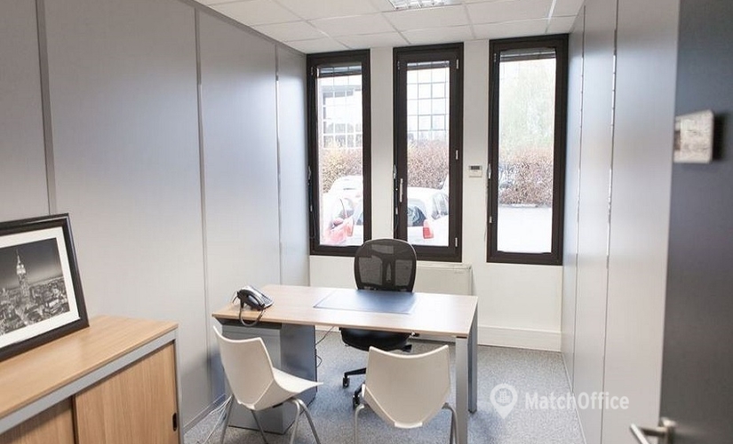 150 m² Conference hall in Vannes, 10 rue Joseph Audric & 1 rue Anita Conti (56000) - 1 | MatchOffice.com