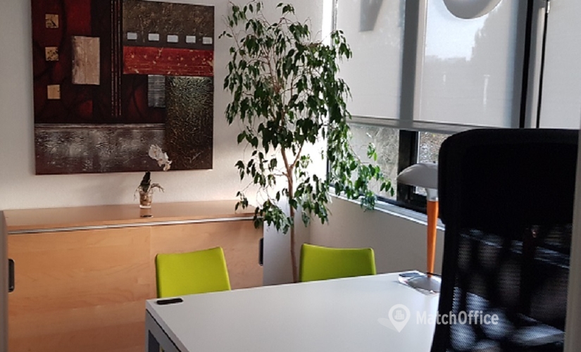 150 m² Business space in Saint Raphael, Voie Aurélienne (83700) - 4 | MatchOffice.com