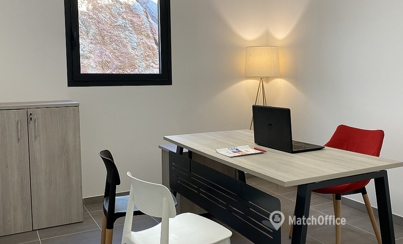 Virtual office à location à Sainte Maxime 150 m², Rte du Plan de la Tour - 2 | MatchOffice.fr
