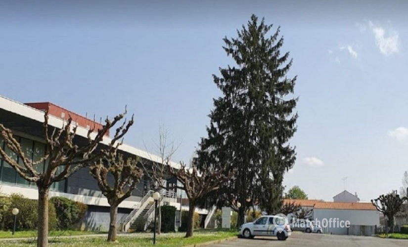 Сentre d'affaires à location à Saintes 150 m², 18 Boulevard Guillet Maillet - 0 | MatchOffice