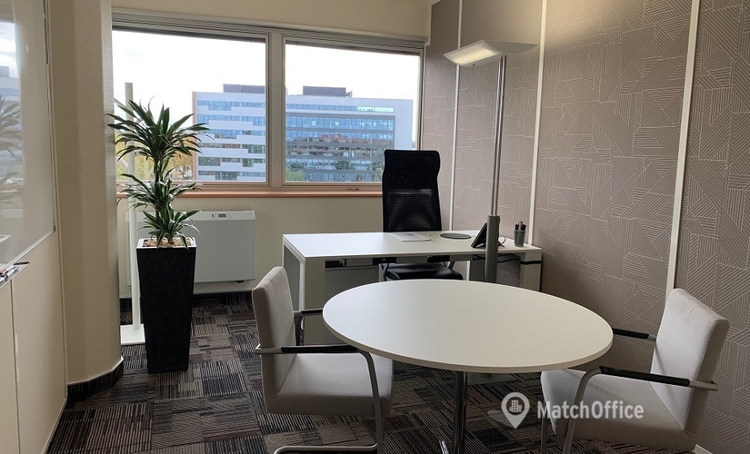 150 m² Business space in Toulouse, 17 avenue Didier Daurat (31700) - 3 | MatchOffice.com