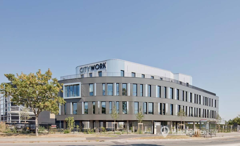 Salle de réunion à louer à Lyon 300 m², 1 Route du Pérollier - 1 | MatchOffice.fr