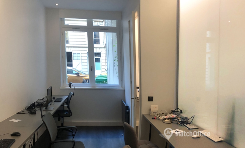 Bureau coworking à location à Paris 8 17 m², Rue de la Tremoille - 4 | MatchOffice.fr