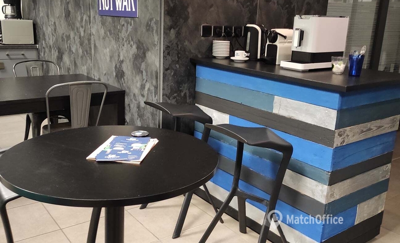 1400 m² Serviced office in Aix en Provence, 190 rue Topaze (13510) - 1 | MatchOffice.com