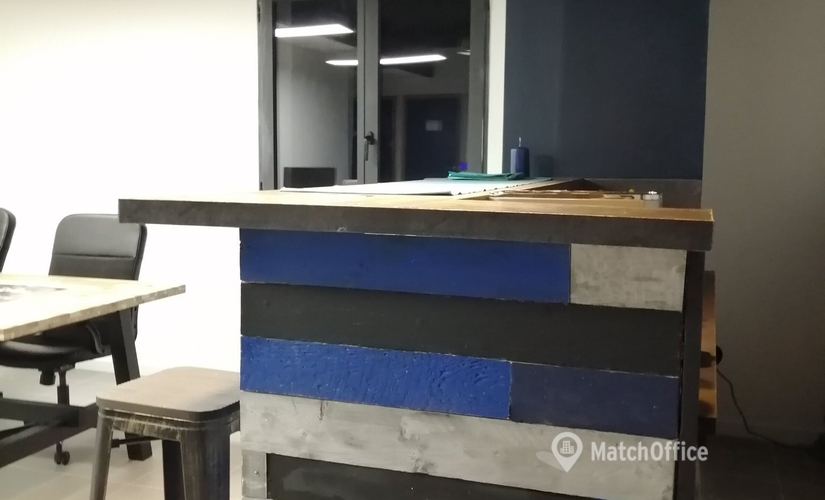 150 m² Conference room in Marseilles, Zones Athélia II 45 Av de Coriandre  (13600) - 2 | MatchOffice.com