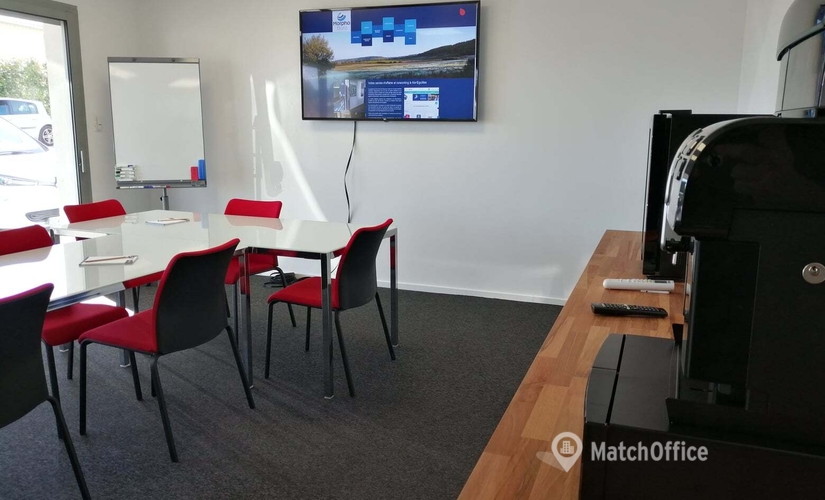 1400 m² Business space in Marseilles, 302 Rue de la gare  (13770) - 3 | MatchOffice.com