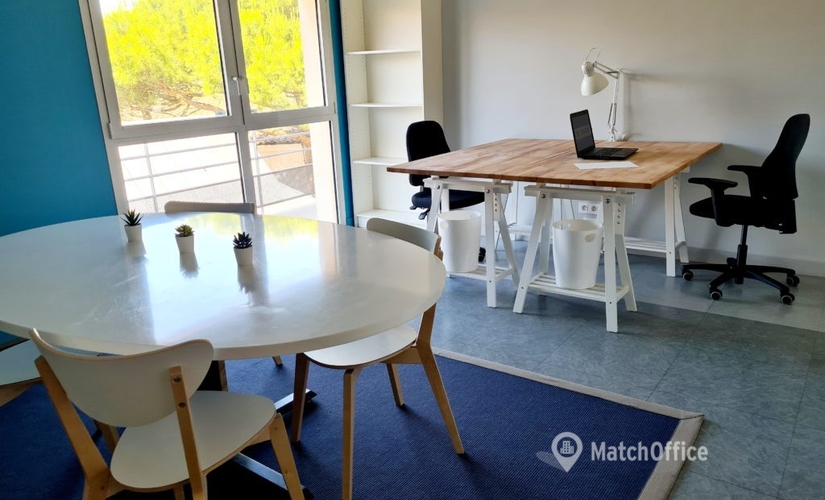 20 m² Business park in La Rochelle, 10-14 rue Jean Perrin (17000) - 2 | MatchOffice.com