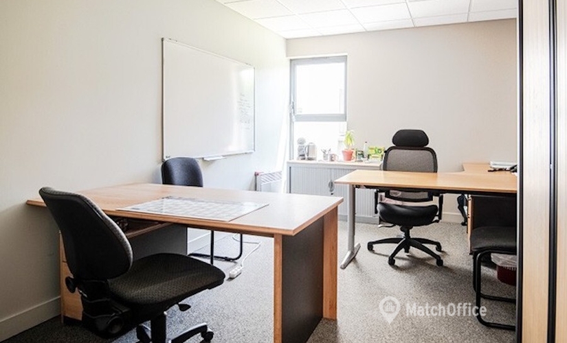 150 m² Shared workspace in Saint Avertin, 39 (37550) - 0 | MatchOffice.com