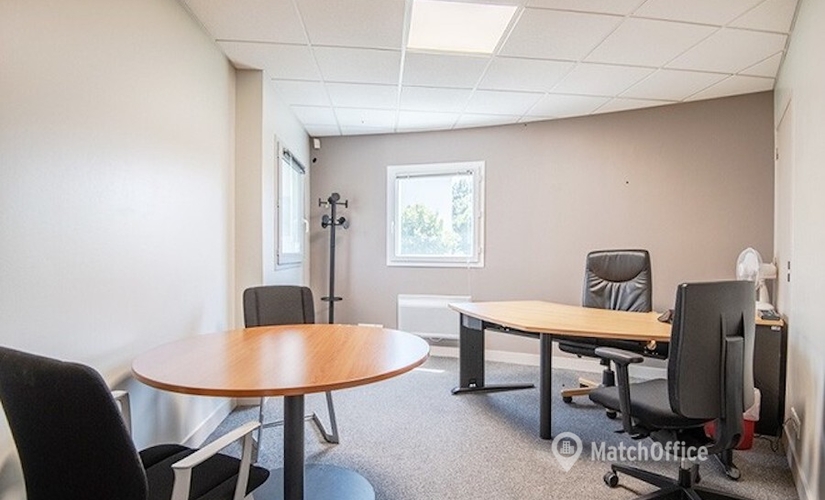 150 m² Coworking in Saint Avertin, 39 (37550) - 1 | MatchOffice.com