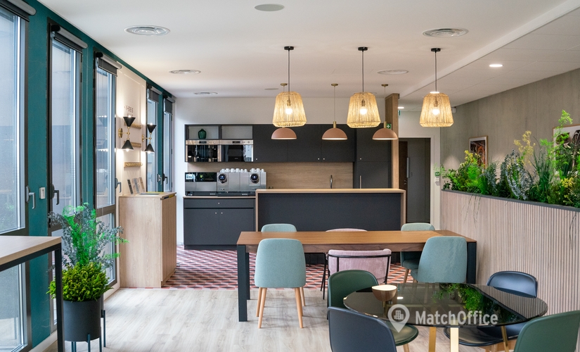 250 m² Business space in Lille, 2 rue de l'épine (59400) - 2 | MatchOffice.com