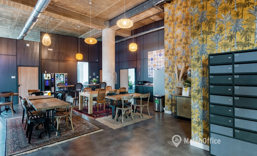 1200 m² Coworking  in Perpignan, Boulevard Saint-Assiscle (66000) - 8 | MatchOffice.com