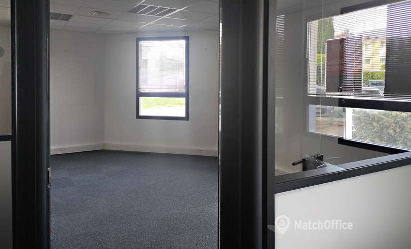100 m² Business space in Aix en Provence, Europarc Sainte-Victoire (13590) - 2 | MatchOffice