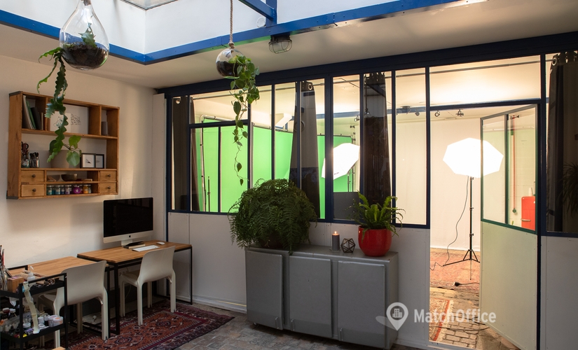 120 m² Shared workspace in Gironde, Rue Gratiolet 21 (33000) - 4 | MatchOffice.com