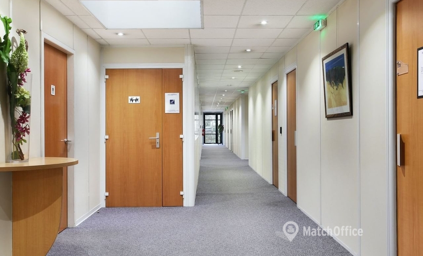 32 m² Convention center in Grenoble, 29 Boulevard des Alpes (38246) - 0 | MatchOffice.com