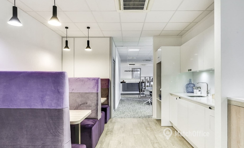 35 m² Convention center in Saint-Dénis, 18 Place Des Nympheas (93420) - 4 | MatchOffice