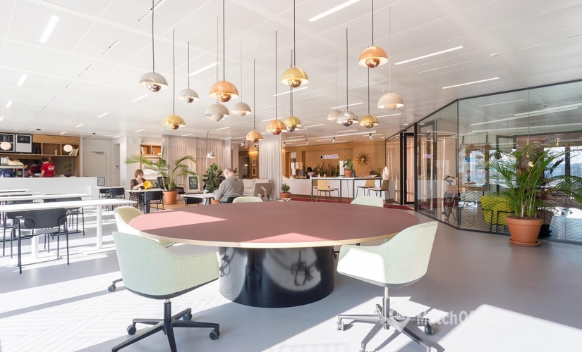 100 m² Business space in Lille, Place de la Gare (59000) - 0 | MatchOffice