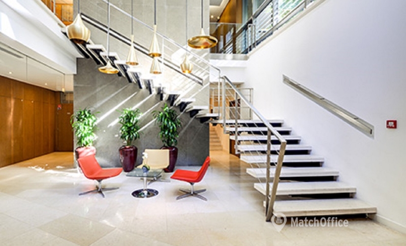 70 m² Conference hall in Paris 8, 57 rue d’Amsterdam (75008) - 2 | MatchOffice.com