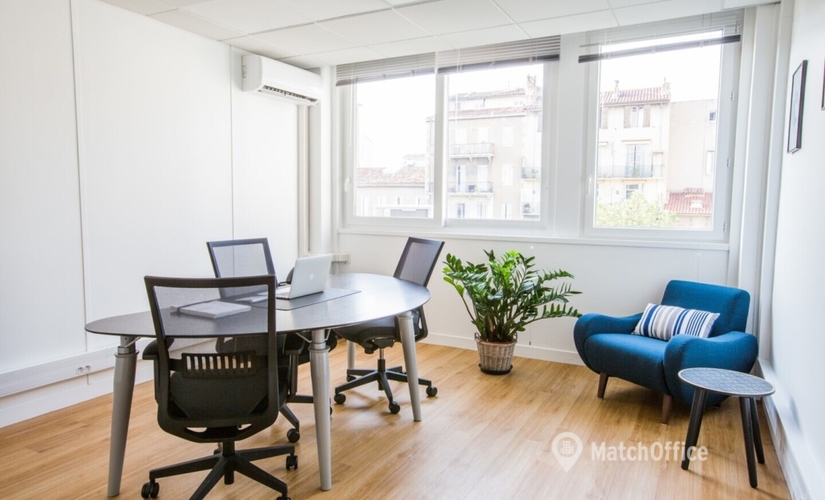 30 m² Co-working  in Marseilles, 565 avenue du Prado (13008) - 4 | MatchOffice.com